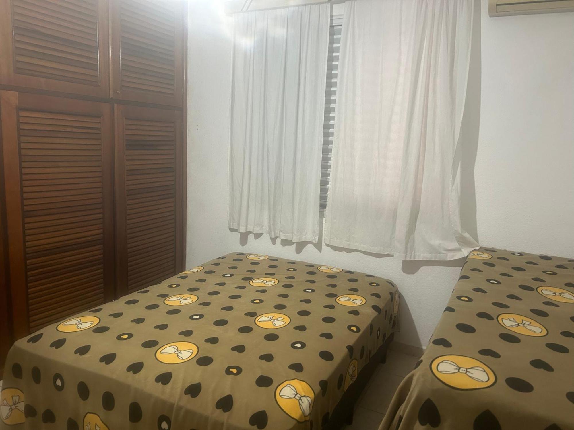Ed. Itamarati. Aparthotel Praia Grande  Bagian luar foto